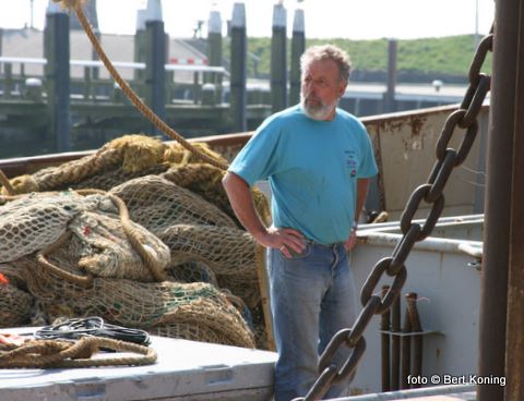 Als één van de nestors van de Texelse vissersvloot is Steef de Wit nog wekelijks te vinden op de 'Avontuur' van de firma Boersen uit Oudeschild 